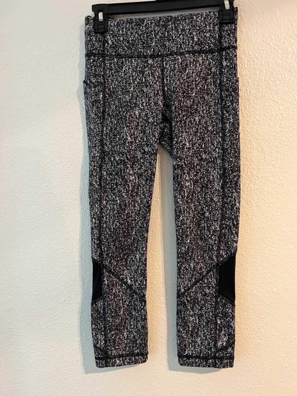 lululemon athletica Black & White Space-Dye Capri Leggings